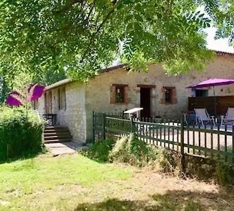 Domaine Bessière Aube Hébergement de vacances *